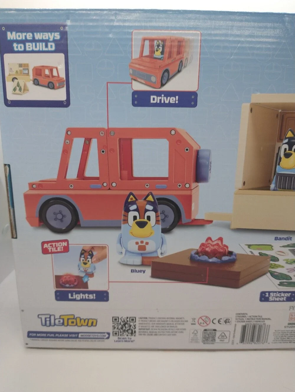 TILE TOWN BLUEY CAMPER TILE SET